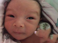 染色体易的位代妈在广州供卵公司成功植入两个健康胚胎