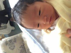 精子活动率偏低的骆先生在广州代妈专家的帮助下成功喜得公主