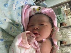 卵巢巧克力囊肿患者成功在广州供卵机构怀孕